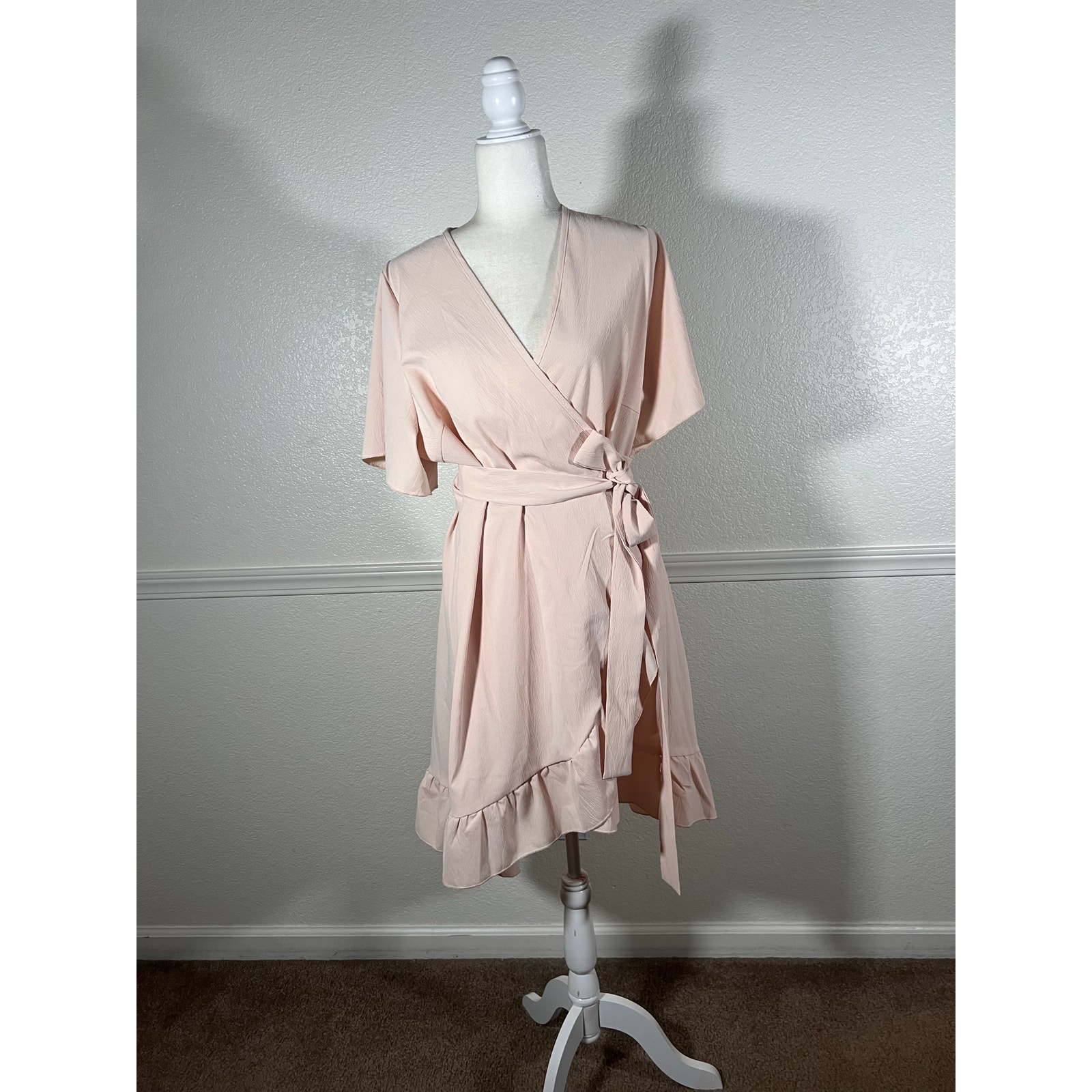 Nwt Shein 3x Plus Women Whimsical Dusty Rose Wrap Over Short Sleeve Dress 1083